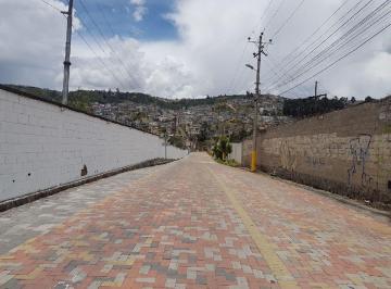 Bodega-Galpón , · Venta Terreno con Galpones Sur de Quito San Bartolo