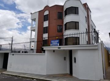 Departamento de 3 habitaciones, Quito · Ponceano Alto Vendo Departamento Comodo de 204 m², con 3 Dorm., 1 Parqueadero, Bodega