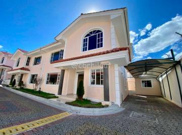 Casa de 3 habitaciones,  · H/ El Condado, Casa en Venta, Usd