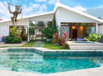 Casa de 5 habitaciones, Guayaquil · Moderna Casa de Venta en Los Ceibos
