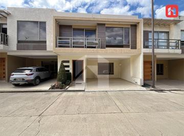 Casa de 4 habitaciones, Cuenca · Arriendo Hermosa Casa en #cuenca – Sector Challuabamba (Ar4196)