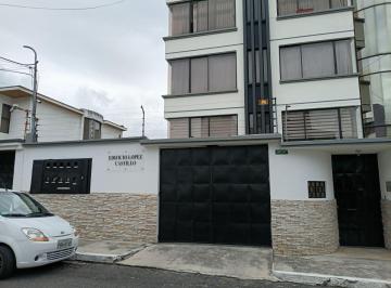 Departamento de 3 habitaciones, Quito · Se Vende Amplio y Bonito Departamento de 3dorm. de 136 Mt en Ponceano