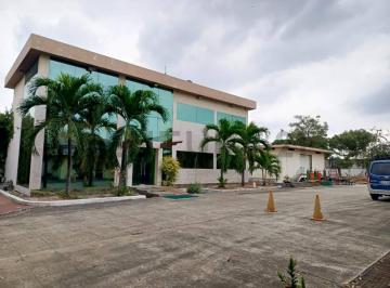 Edificio-Hotel-Fabrica · 482m² · 1 Habitación · 4 Estacionamientos · Venta de Centro de Operaciones con Edificio y Patio de Maniobras