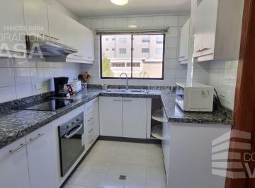 Departamento · 157m² · 2 Habitaciones · 2 Estacionamientos · Bellavista - Departamento Amoblado en Renta de 157 m² de 2 Dorm.