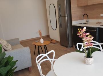 Departamento · 50m² · 1 Habitación · 1 Estacionamiento · Br Cumbaya, Renta Suite 50 m con Linea Blanca