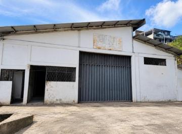Bodega-Galpón · 350m² · 1 Habitación · 6 Estacionamientos · Vendo Galpón de 200 m² Terreno de 1.000 m² Sector El Bosque
