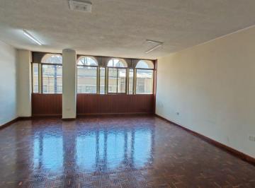 Oficina comercial , Cuenca · Oficina Comercial en Alquiler Parque Calderón Centro Histórico de Cuenca