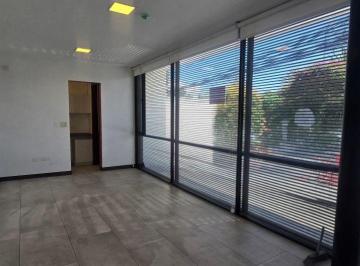 Local comercial , Quito · Alquiler, Tumbaco Sector La Viña, Moderno Local Comercial