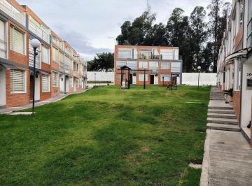 Casa · 106m² · 3 Habitaciones · 1 Estacionamiento · Casa en Venta Sector La Armenia