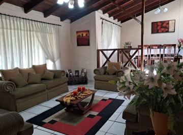 Casa de 3 habitaciones, Quito · Casa de Venta en Playa Chica San Rafael Valle de Los Chillos