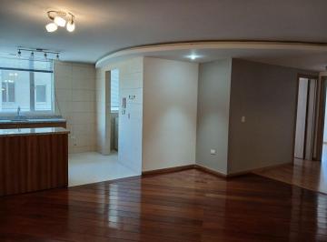 Departamento de 2 habitaciones, Quito · Departamento Modrno Sector Carolina