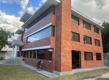 Departamento · 75m² · 2 Habitaciones · 1 Estacionamiento · Departamento Sector Conocoto