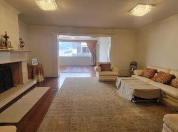 Departamento de 3 habitaciones, Quito · Penthouse con Vista Panorámica