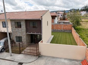 Casa de 3 habitaciones, Cuenca · Casa en Venta en Cuenca, El Valle, 3 Dorm., 2 Baños, 106 m²