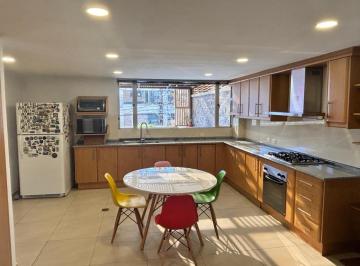 Departamento · 145m² · 2 Habitaciones · 1 Estacionamiento · Departamento en Venta - Unión Nacional Norte de Quito
