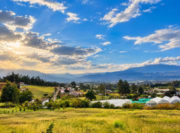 Terreno / Lote , Quito · Oportunidad de Inversión | 2.500 m² en Yaruquí