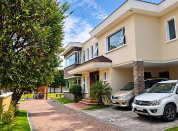 Casa de 3 habitaciones, Quito · Propiedad en Venta