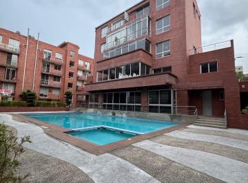 Departamento · 85m² · 3 Habitaciones · 1 Estacionamiento · Hermoso Departamento con Piscina en El Norte de Quito
