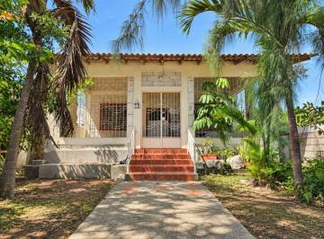 Casa de 2 habitaciones, Playas · Se Vende Casa en Playas a 300 m del Mar Lotizacion Playa Dorada
