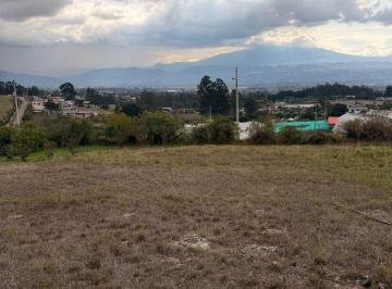 Terreno / Lote , Quito · Terreno de 2500 m² en Venta en Checa