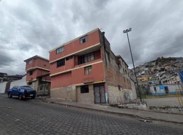 Casa de 16 habitaciones, Quito · En Venta Casa Rentera Sector Accion Civica