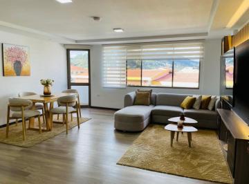 Departamento de 3 habitaciones, Cuenca · Departamento Moderno 3 Dorm. Sector Coralcentro.