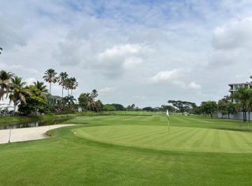Terreno / Lote , Guayaquil · En Venta Terreno en Mocoli Golf, Isla Mocoli Bifamiliar de 1066 m² Frente a La Cancha de Golf