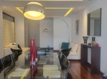 Departamento de 3 habitaciones, Quito · Tenis Vendo Moderno Departamento