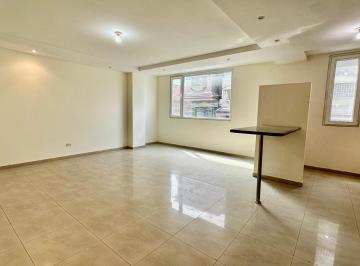 Departamento · 81m² · 2 Habitaciones · Se Vende Departamento en Kennedy Norte (Marmir)