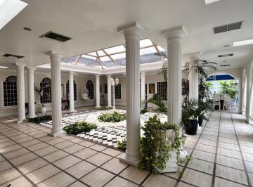 Casa Venta 1375m² de 6 habitaciones · Hermosa Casa en Venta en La Urbanización Puerto Azul