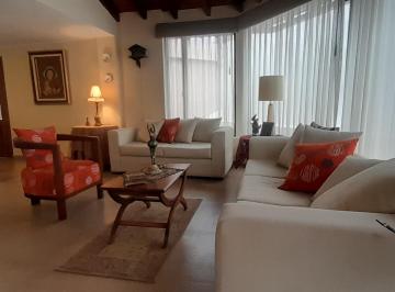 Casa de 3 habitaciones, Quito · Casa de Lujo con Piscina Privada de Venta, Urbanización Playa Chica San Rafael Valle de Los Chillos
