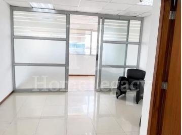 Oficina comercial · 42m² · Oficina en Alquiler, con Divisiones, 42 m², Vista a La Calle Ae