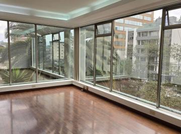 Oficina comercial , Quito · Oficina Corporativa en Renta | Piso Alto | 110 m² 12 de Octubre y G Suarez