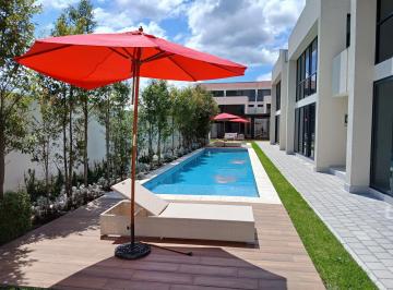 Casa · 106m² · 3 Habitaciones · Conjunto Exclusivo de Casas - Sector Hilacril - Tumbaco / Excelentes Amenities