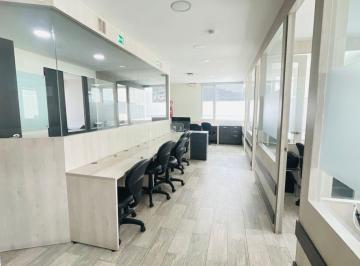 Oficina comercial , Quito · Oficina Comercial Equipada de 75 m² en Venta