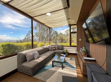 Casa de 4 habitaciones, Cuenca · Casa Elegante Amoblada en Venta en Río Amarillo, Cuenca