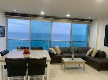 sala con vista al mar · Departamento en Venta de 3 Dorm. y Acceso Directo Al Mar en San Lorenzo, Salinas