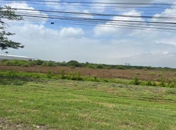 Terreno / Lote , Durán · Venta 100,000 m² (10 Ha) Via Duran - Boliche, Km. 6.terreno Esquinero, Al Pie de La Vía