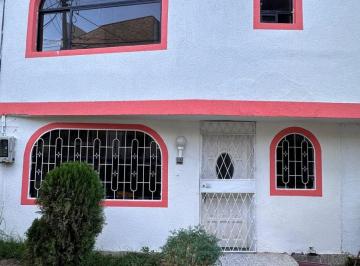 Casa de 5 habitaciones, Quito · Casa de Venta en Conocoto, Valle de Los Chillos