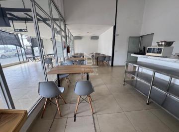Local comercial , Salinas · Restaurante en Alquiler en El Malecón de Salinas – 400 m²