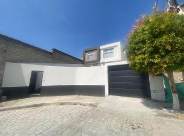 Casa de 3 habitaciones, Quito · Vendo Hermosa Casa 142 m² por Estrenar