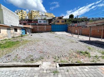 Terreno / Lote , Quito · Vendo Terreno Esquinero: de Los Nopales