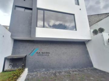 Casa · 300m² · 3 Habitaciones · 2 Estacionamientos · Casa - Baguanchi