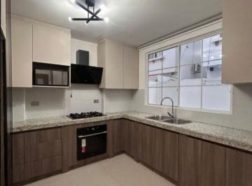 Casa de 3 habitaciones, Guayaquil · Urbanización Terranostra: en Alquiler Moderna Casa Nueva de 3 Habitaciones con Acabados Mejorados