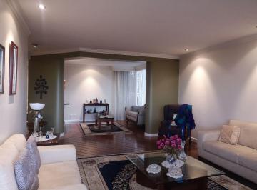 Departamento de 3 habitaciones, Quito · Tenis Vendo Hermoso Dpto 3 Dorm.