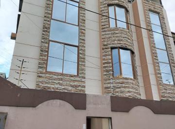 Casa de 10 habitaciones, Guayaquil · Venta de Casa Rentera en La Cdla Simon Bolivar