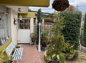 Casa de 3 habitaciones, Quito · ¡Vendo Casa Totalmente Remodelada!