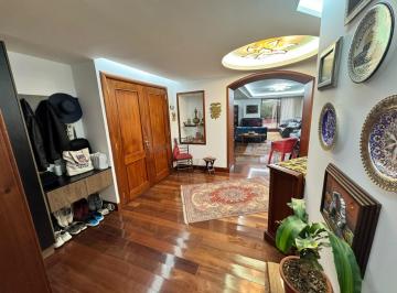 Departamento · 145m² · 2 Habitaciones · 2 Estacionamientos · Departamento 212 m² en Venta en Bellavista