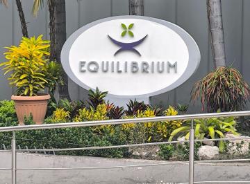 Oficina comercial , Guayaquil · Alquilo Oficina Comercial de 30 m² Edificio Equilibrio, Frente Al Mall del Sol, Norte de Guayaquil.