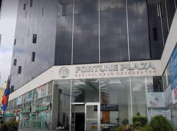 Parqueadero , Quito · Fortune Plaza. Parqueadero en Venta